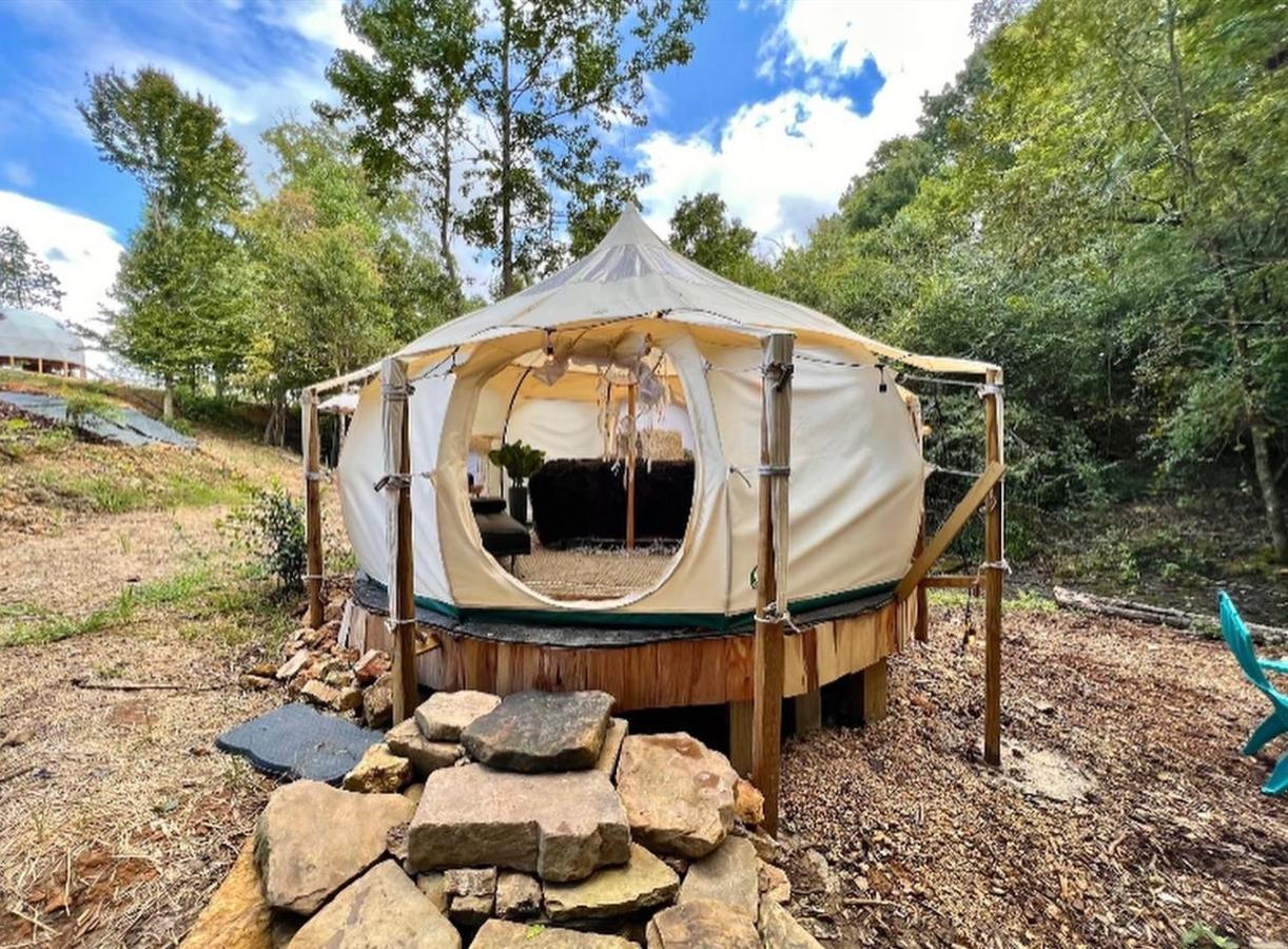 The Aries-A Stargazing, Luxury Glamping Tent Rogersville Eksteriør billede